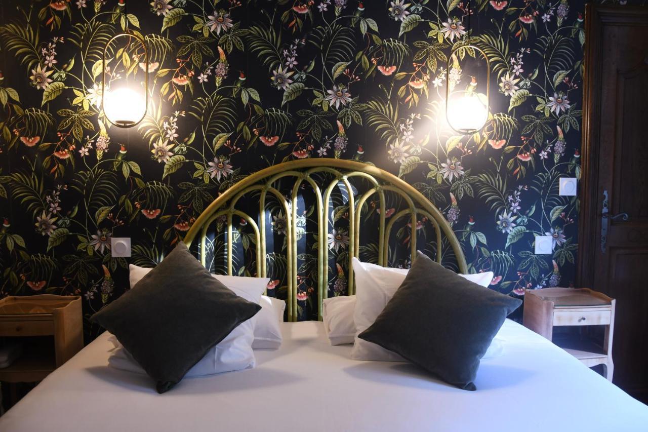 Hotel Le Moulin Des Ruats Avallon Esterno foto