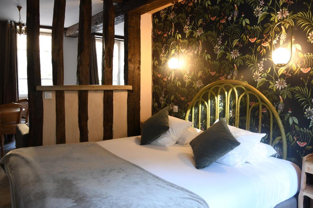 Hotel Le Moulin Des Ruats Avallon Esterno foto