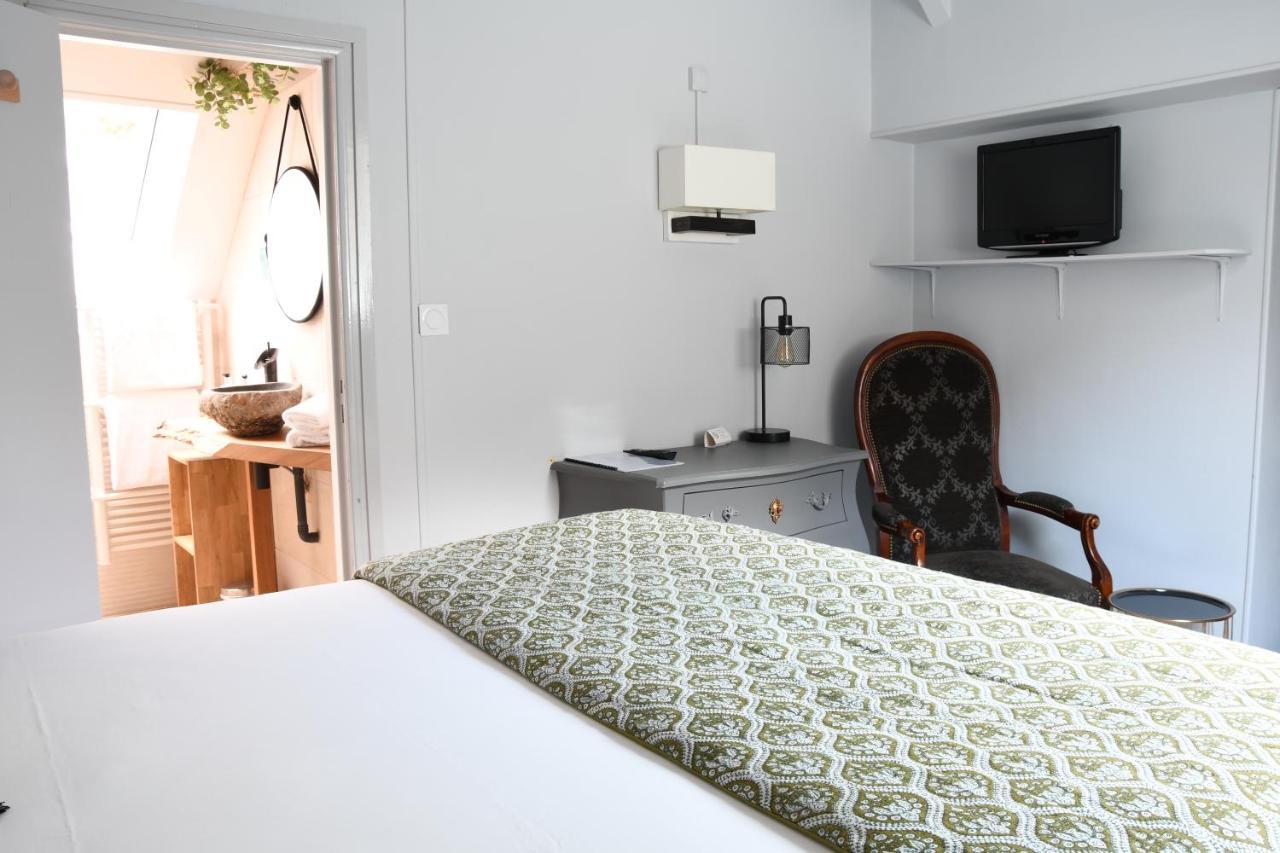 Hotel Le Moulin Des Ruats Avallon Esterno foto