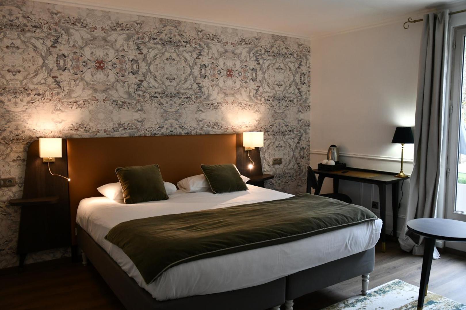 Hotel Le Moulin Des Ruats Avallon Esterno foto
