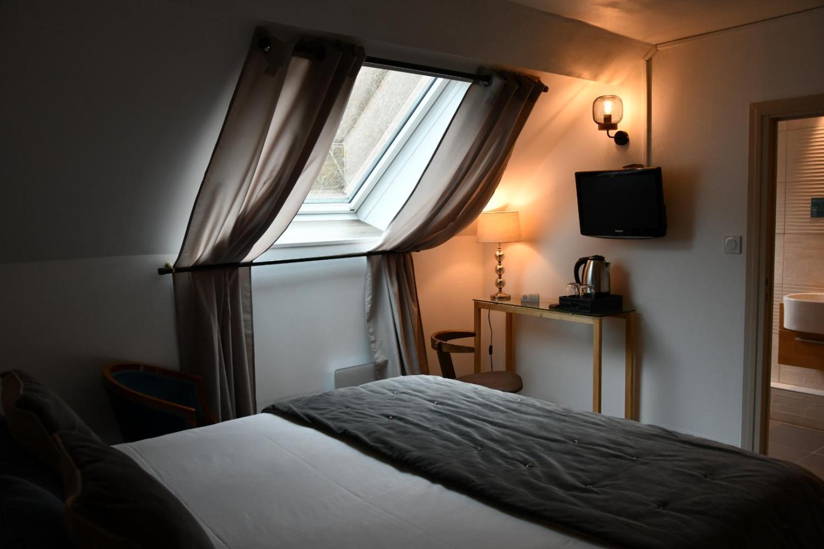 Hotel Le Moulin Des Ruats Avallon Esterno foto