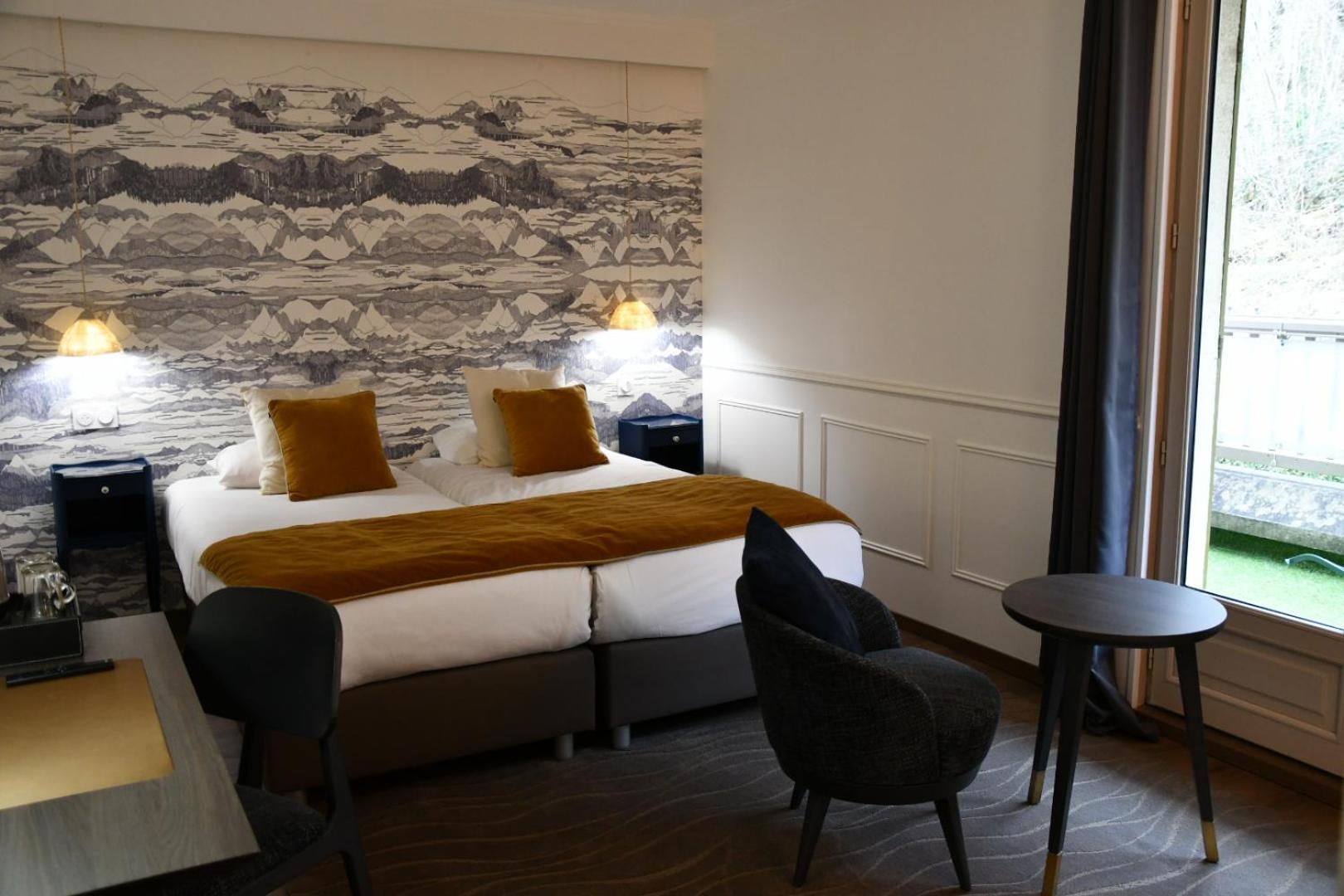 Hotel Le Moulin Des Ruats Avallon Esterno foto