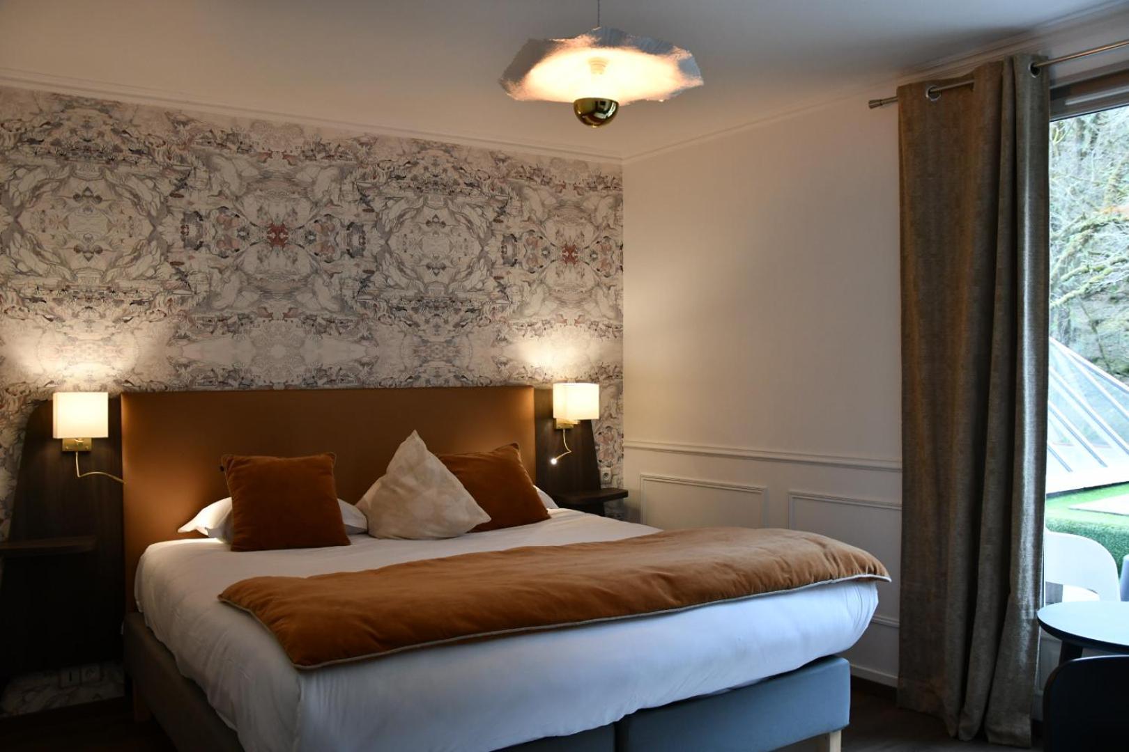Hotel Le Moulin Des Ruats Avallon Esterno foto