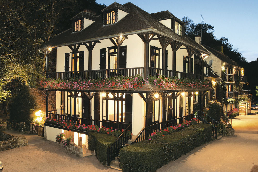 Hotel Le Moulin Des Ruats Avallon Esterno foto
